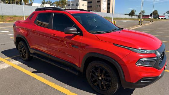 FIAT TORO 2.0 16V TURBO DIESEL ULTRA 4WD AT9